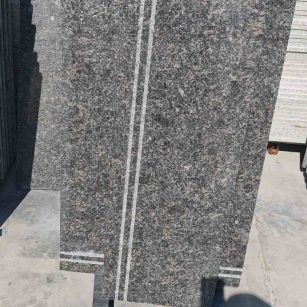 嘉兴英国棕楼梯踏步