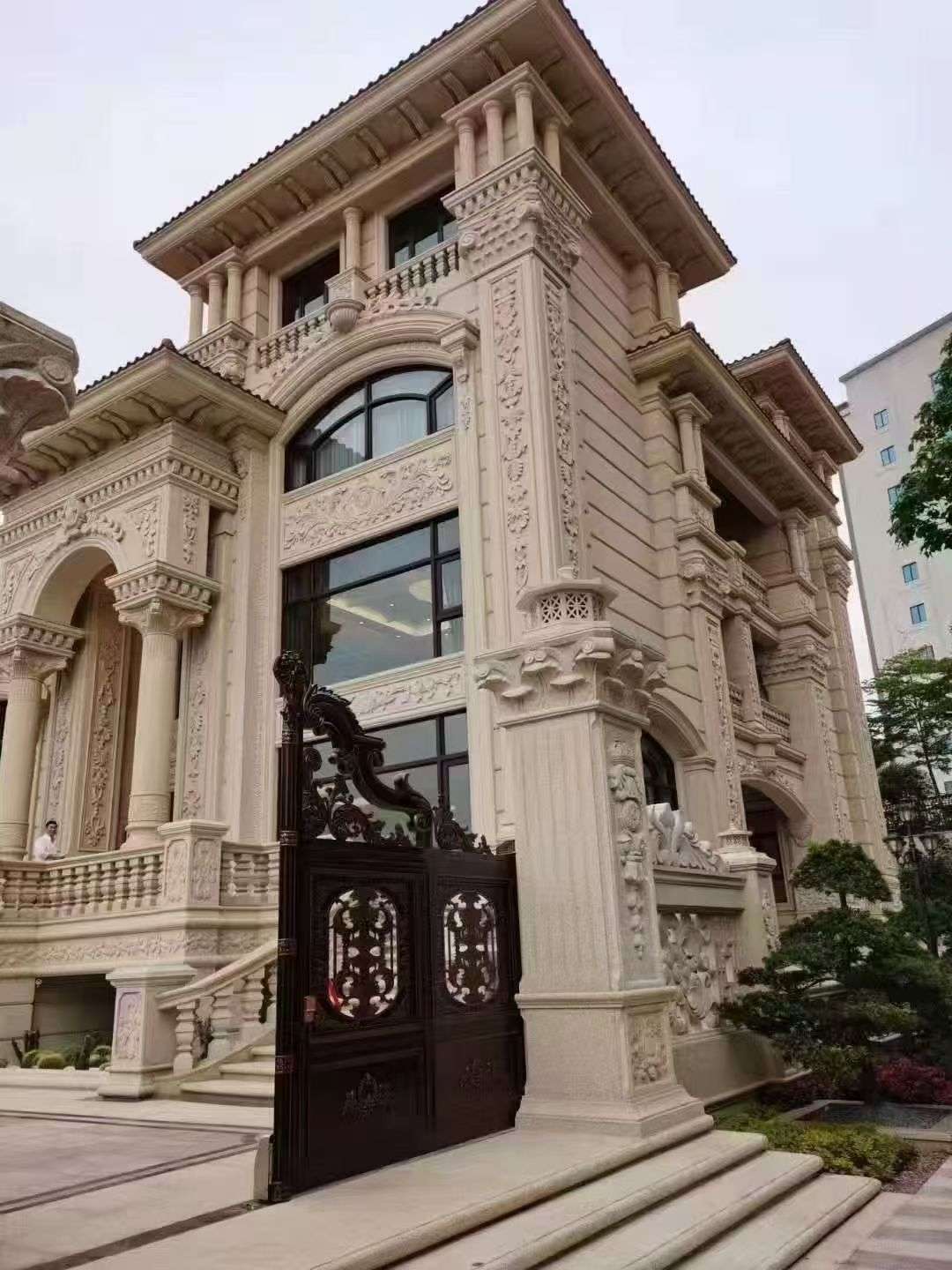 嘉兴黄金麻别墅外墙异形定制