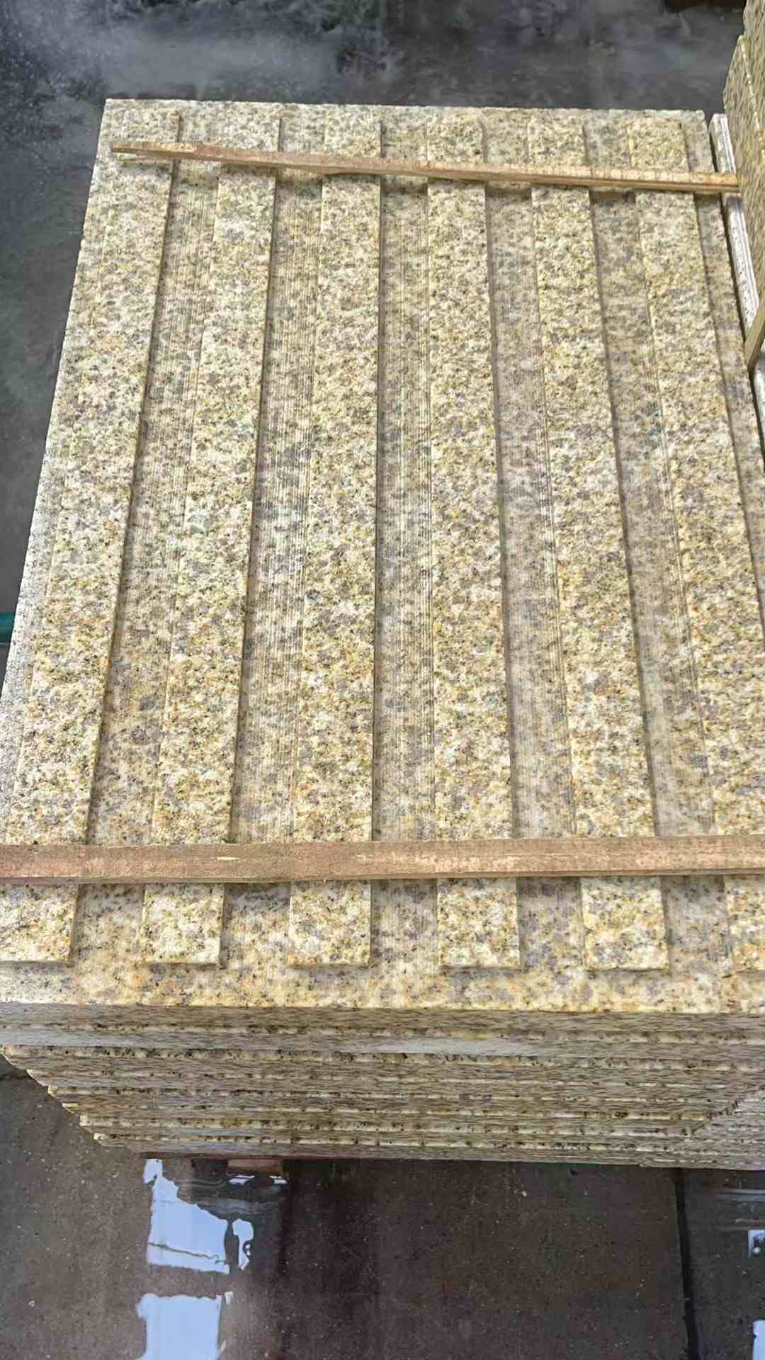 嘉兴黄金麻盲道 石材盲道